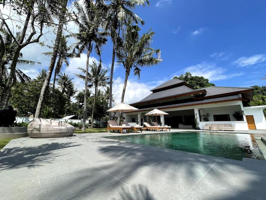 Villa Vespa Lovina Bagian luar foto
