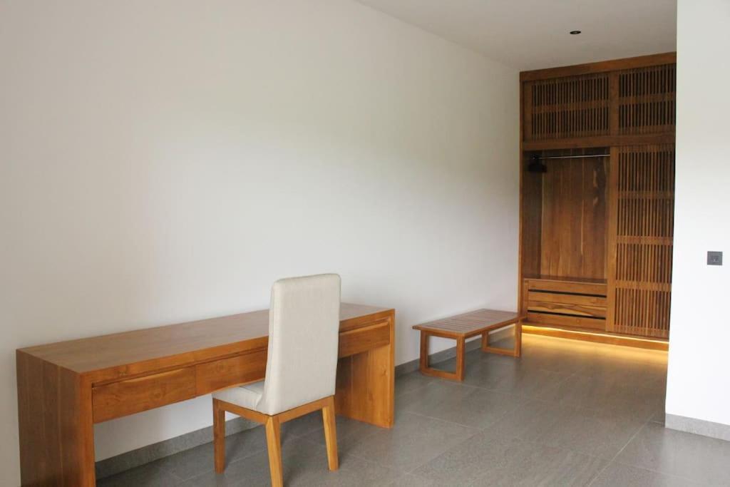 Villa Vespa Lovina Bagian luar foto