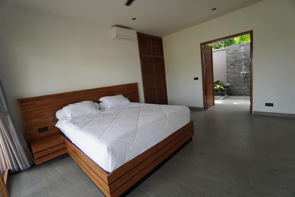 Villa Vespa Lovina Bagian luar foto